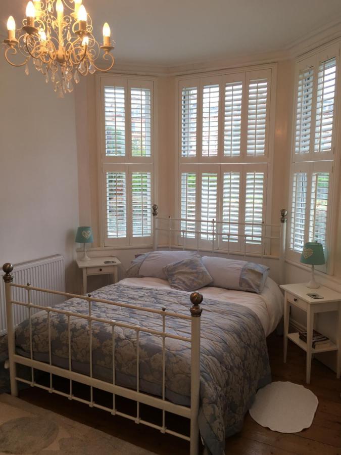 Bed and Breakfast Raymonds Douglas Esterno foto
